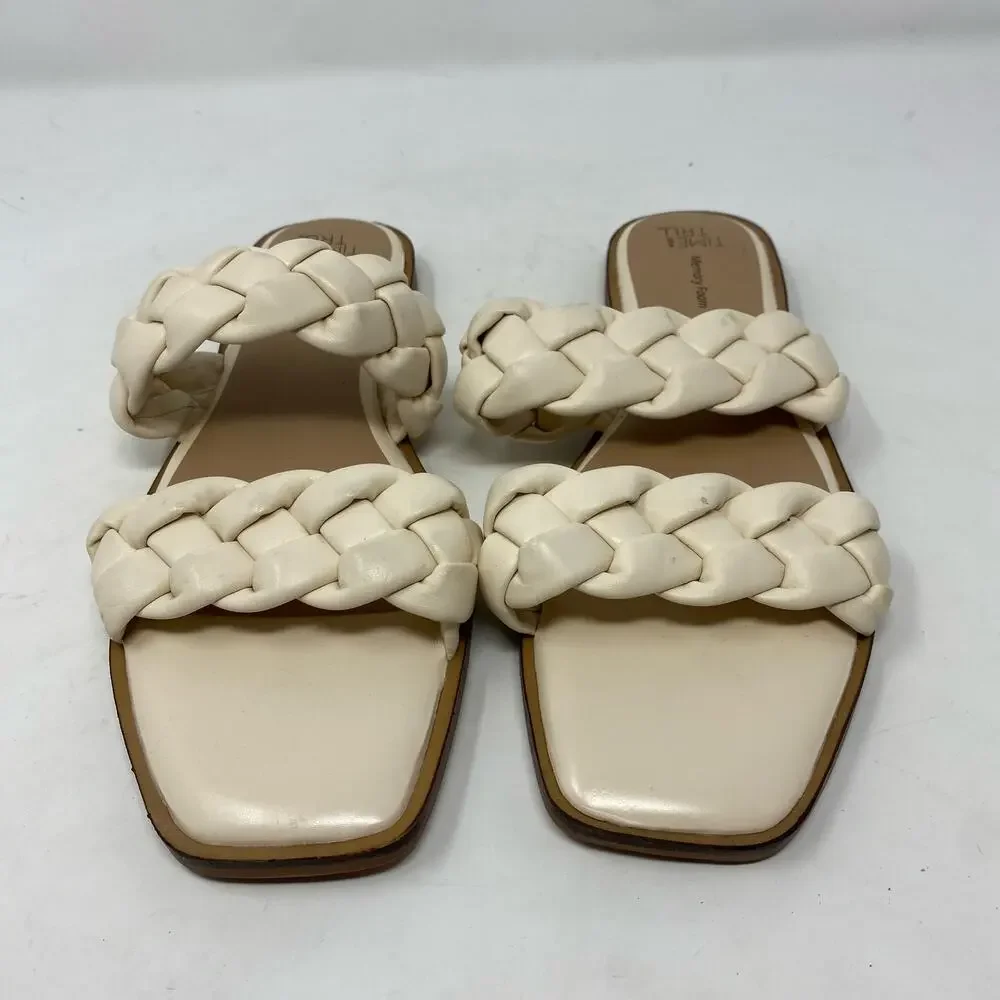 Time and Tru Braided Two Band Sandals Womens SIze 8